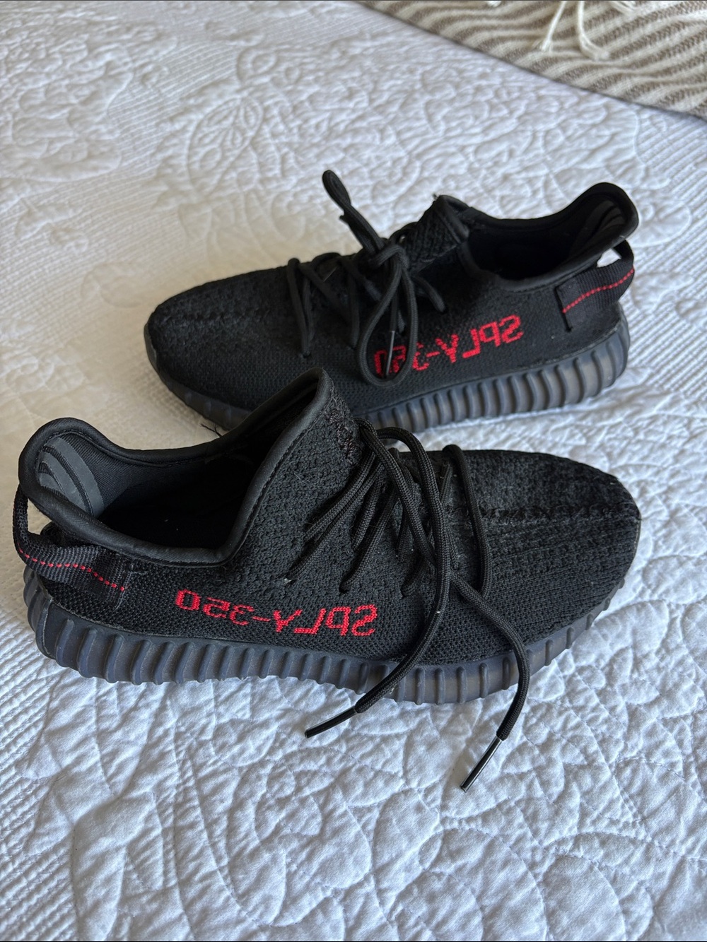 Black and Red Athletic Sneakers - Classic Knit Trainer